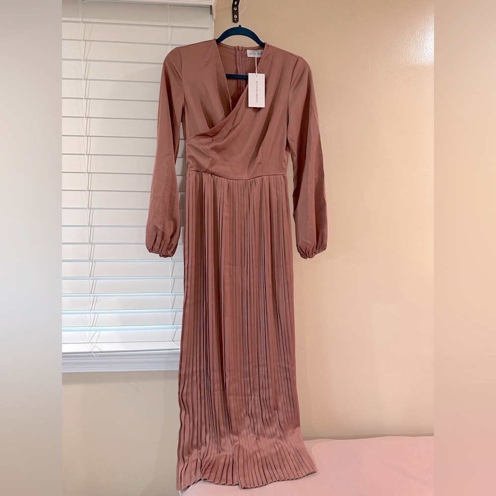 Modest Satin silk pleated dress xs